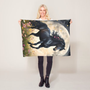 Manta Polar Elegancia lunar: caballo negro de fantasía con lun