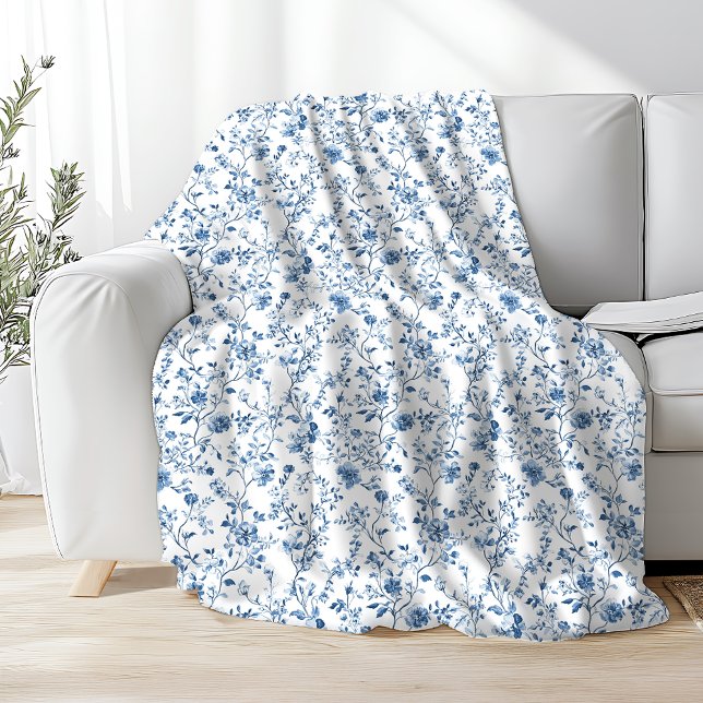 Manta Polar Elegant Toile Floral Pattern Blue and White (Elegant blue and white toile pattern fleece blanket - perfect staying cosy in style!)