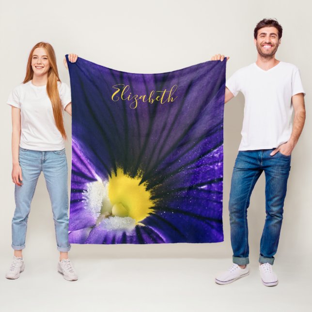 Manta Polar Elegante foto de macro pansy púrpura (In situ)