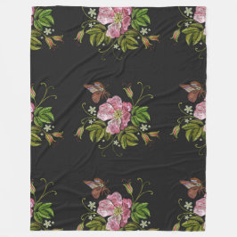 Manta Polar Elegante patrón de bordado floral fondo negro