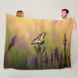 Manta Polar Escena de verano, mariposa y loosestrife