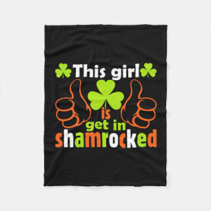 Manta Polar Este Chica Se Está Volviendo Mareado.