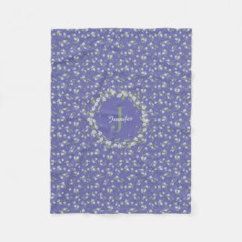 Manta Polar Estilo de cabaña Periwinkle Floral Monograma