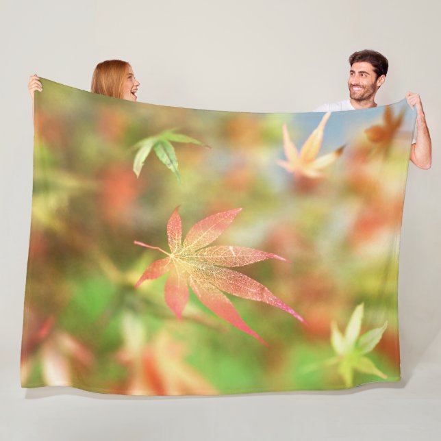 Manta Polar Fall Filigree Fleece Blanket (In situ)