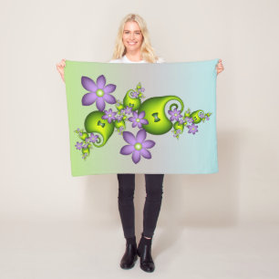 Manta Polar Fantasía floral flores lila formas verdes fractal