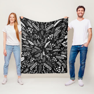 Manta Polar Feathers and Ferns en blanco y negro