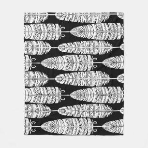 Manta Polar Feathers boho: patrón blanco y negro