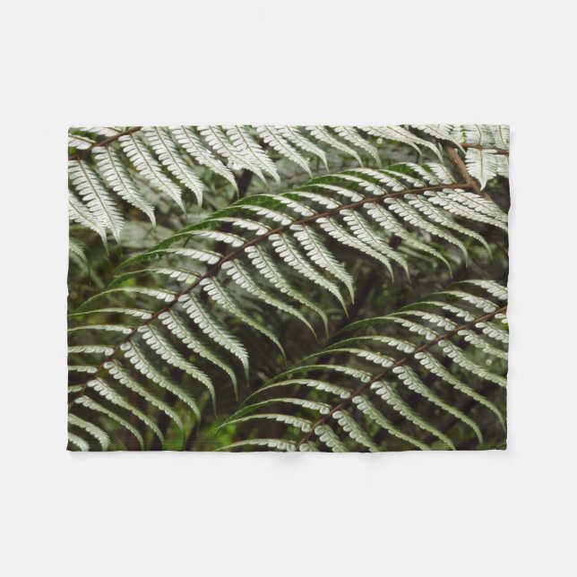 Manta Polar Fern Fronds II Naturaleza verde oscura (Frente (Horizontal))