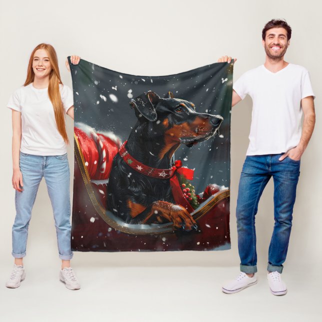 Manta Polar Festividad de Navidades de perro de Doberman (In situ)