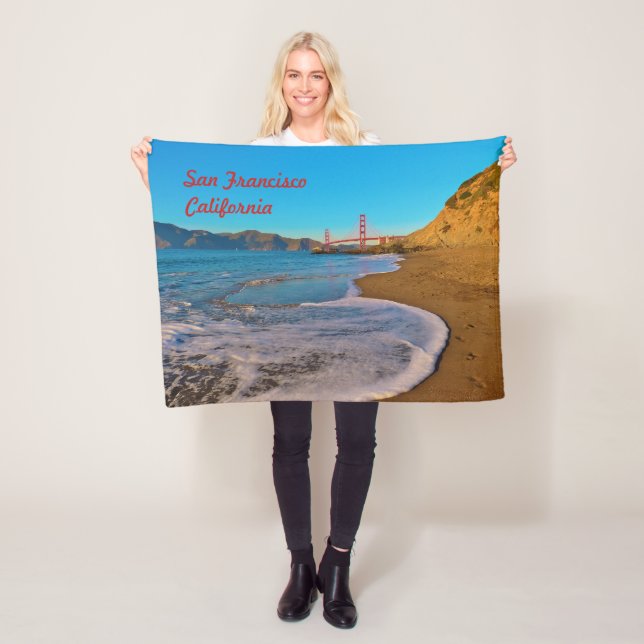 Manta Polar Fleece Blanket (In situ)