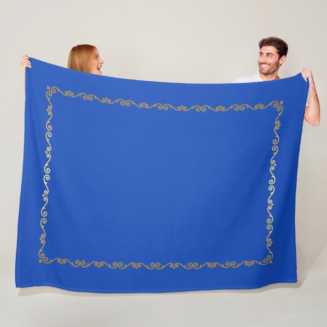 Manta Polar Fleece Blanket (In situ)
