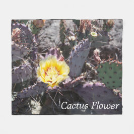 Manta Polar Flor de cactus amarilla en primavera