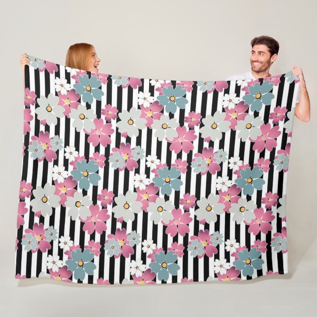 Manta Polar Floral, a rayas (In situ)