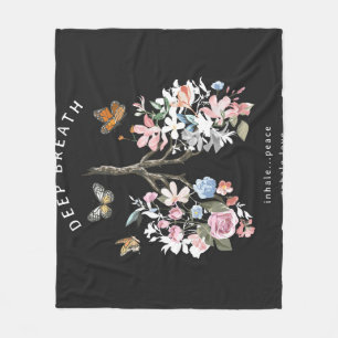 Manta Polar Flores coloridas, mariposas, ilustracion pulmonar.