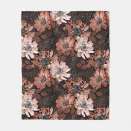 Manta Polar Flores de crema y teracote en un fondo marrón oscu