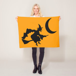 Manta Polar Flying Witch Halloween Silhouette