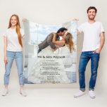 Manta Polar Foto boda Letras de canción Fleece Blanket<br><div class="desc">Presentamos la manta de memoria de la lana personalizado, la manera perfecta de mantenerle cálido y acogedor mientras recuerda su día especial. Añade tu foto de boda, nombres y letras de canciones bodas a esta manta súper suave para mantener vivos a tus recuerdos. Ya sea por un regalo o por...</div>