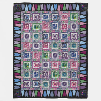 Manta Polar Framed Hearts Patchwork Fleece Blanket