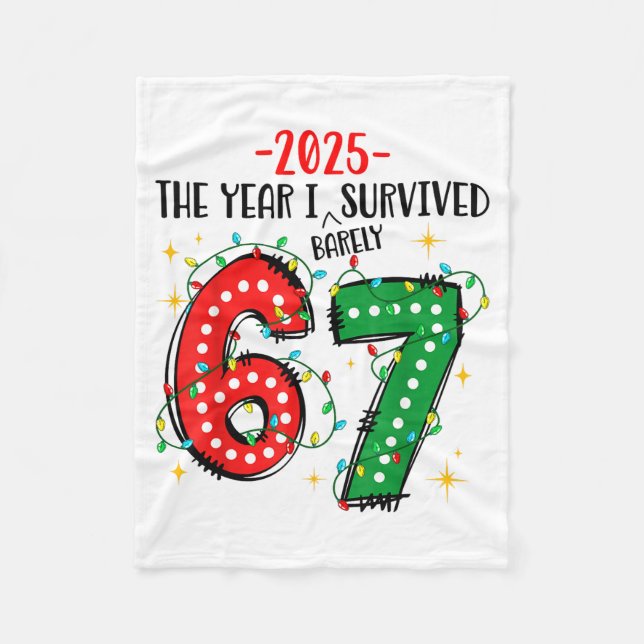 Manta Polar Funny 2025 The Year I Survived Barely 67 Christmas (Anverso)