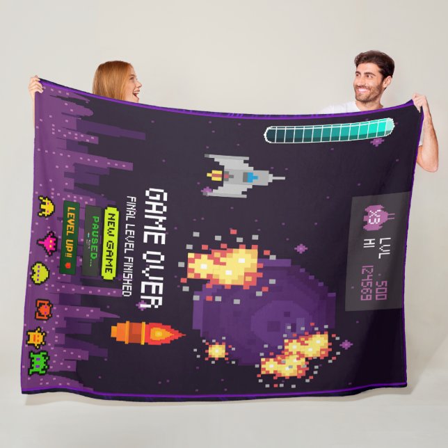 Manta Polar Game over purple blanket (In situ)
