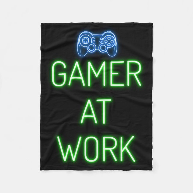 Manta Polar Gamer Gift | Gamer At Work (Anverso)