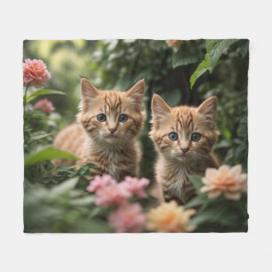 Manta Polar Gatitos Cute Ginger Explorando Un Jardín Exuberant
