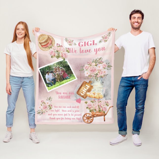 Manta Polar Gigi We Love You Photo Pink Floral | Texto del gui (In situ)