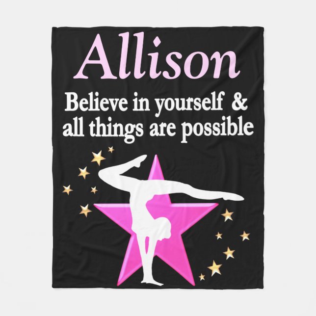 MANTA POLAR GIMNASTICA PERSONALIZADA DE COLOR ROSA Y NEGRO (Anverso)