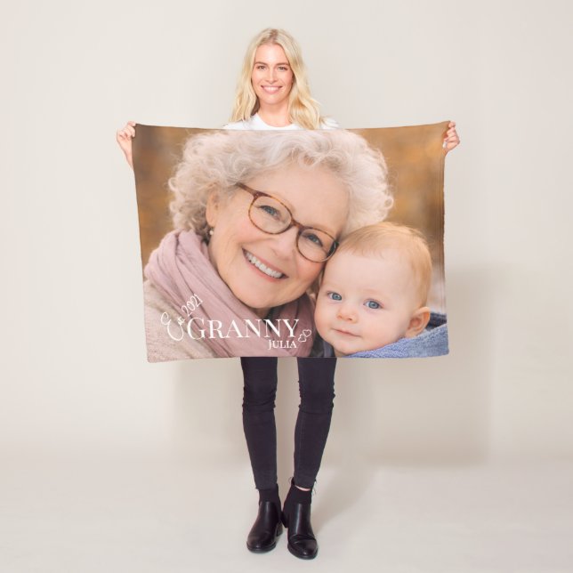 Manta Polar Granny Photo Established Year Modern Heart (In situ)