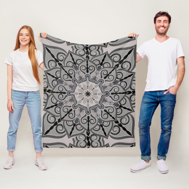 Manta Polar Gray Mandala (In situ)