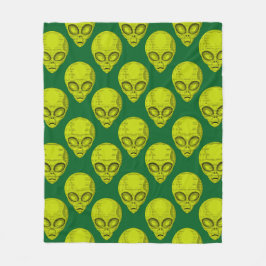 Manta Polar Green Alien Head Fleece Blanket