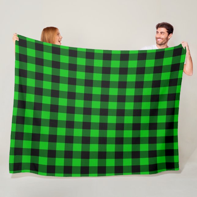 Manta Polar Green Check Fleece Blanket (In situ)