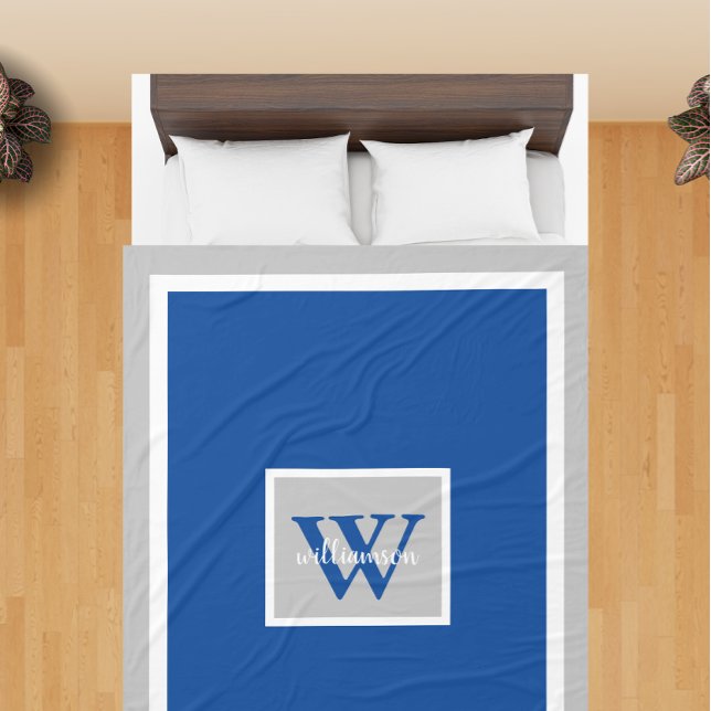 Manta Polar Gris y azul moderno simple inicial y nombre (Subido por el creador)