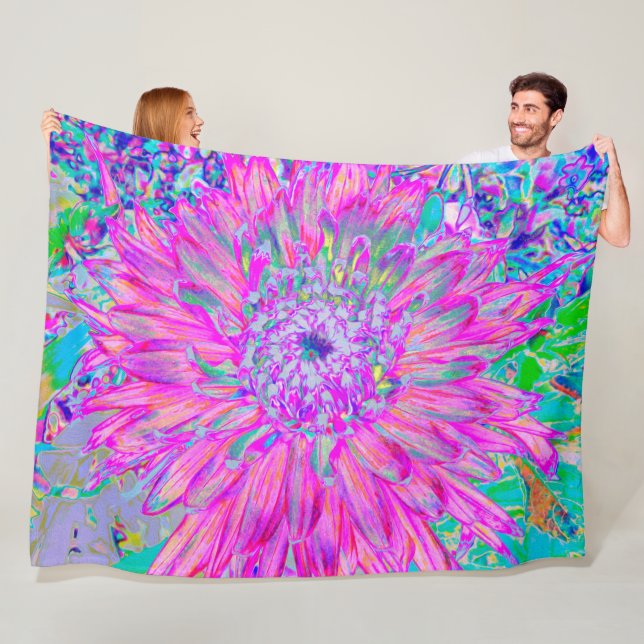 Manta Polar Guay Blue y Purple Artsy Dahlia Bloom (In situ)