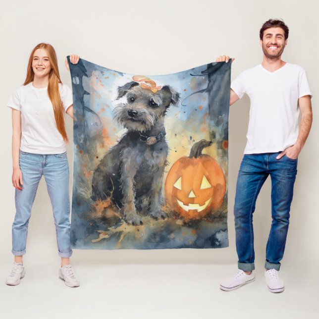 Manta Polar Halloween Chesapeake Bay Terrier con calabazas (In situ)