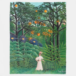 Manta Polar Henri Rousseau - Mujer caminando en un bosque exót