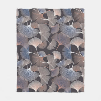 Manta Polar Hojas de Ginkgo: elegante patrón natural.
