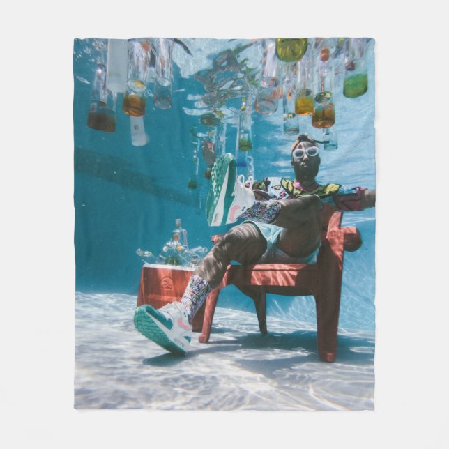 Manta Polar Hombre sentado en una silla bajo el agua con fondo (Anverso)