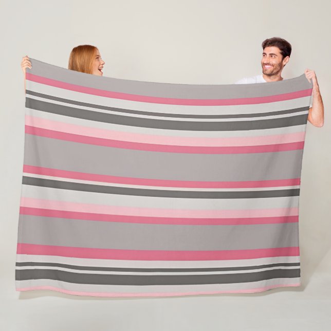 Manta Polar Hues rayados de rosa y gris (In situ)