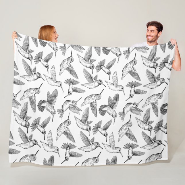 Manta Polar Hummingbirds Fleece Blanket (In situ)