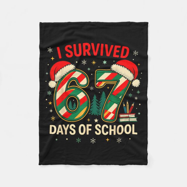Manta Polar I Survived 67 Days Of School Christmas Teacher  (Anverso)