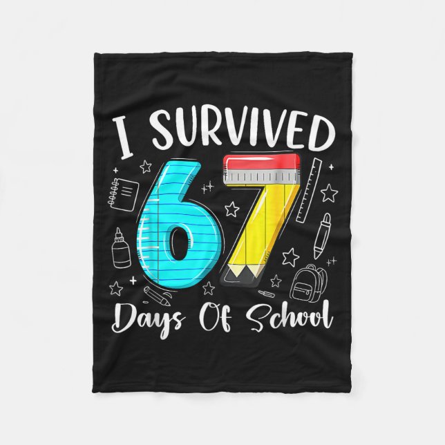 Manta Polar I Survived 67 Days Of School Funny 67 Meme Teacher (Anverso)