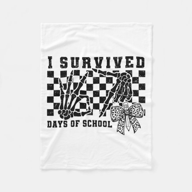 Manta Polar I Survived 67 Days Of School Skeleton Hand Sign Bo (Anverso)