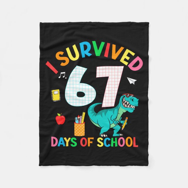 Manta Polar I Survived 67 Days Of School Trex Funny 67 Teacher (Anverso)