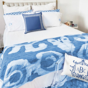 Manta Polar Ikat tribal azul y blanco