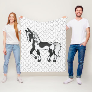 Manta Polar Ilustración de dibujos animados de caballo trotón 