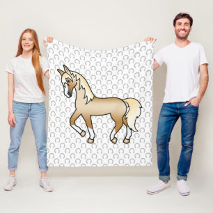 Manta Polar Ilustración de dibujos animados de caballo trotón 