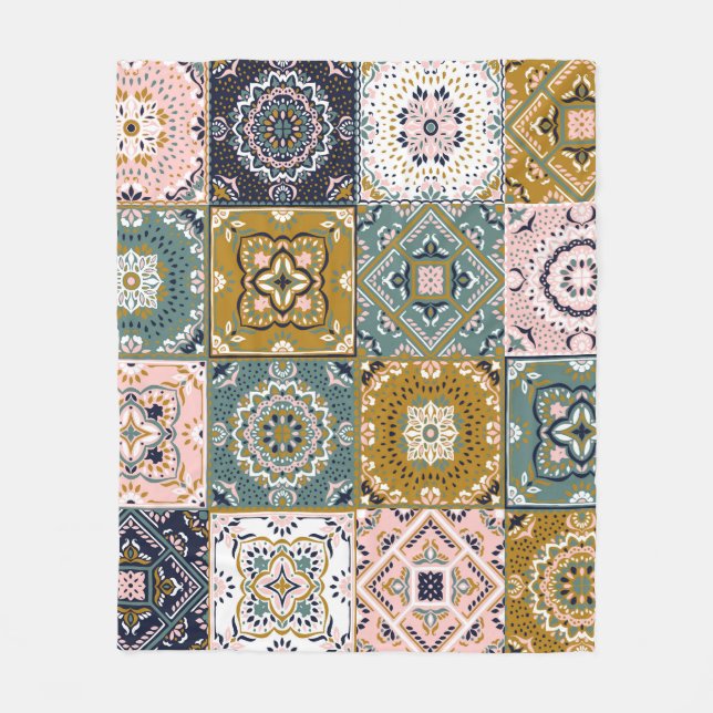 Manta Polar Indio de Talavera: Patchwork, mosaico étnico. (Anverso)