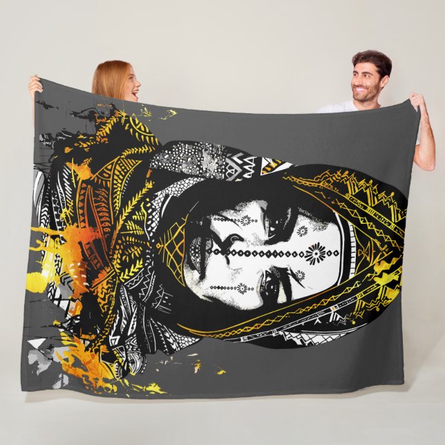 Manta Polar Intrincado retrato de mujer tribal (In situ)