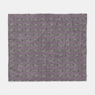 Manta Polar Iris negro sobre un tapiz antiguo